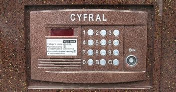 Un interphone performant pour assurer la sécurité de vos locataires