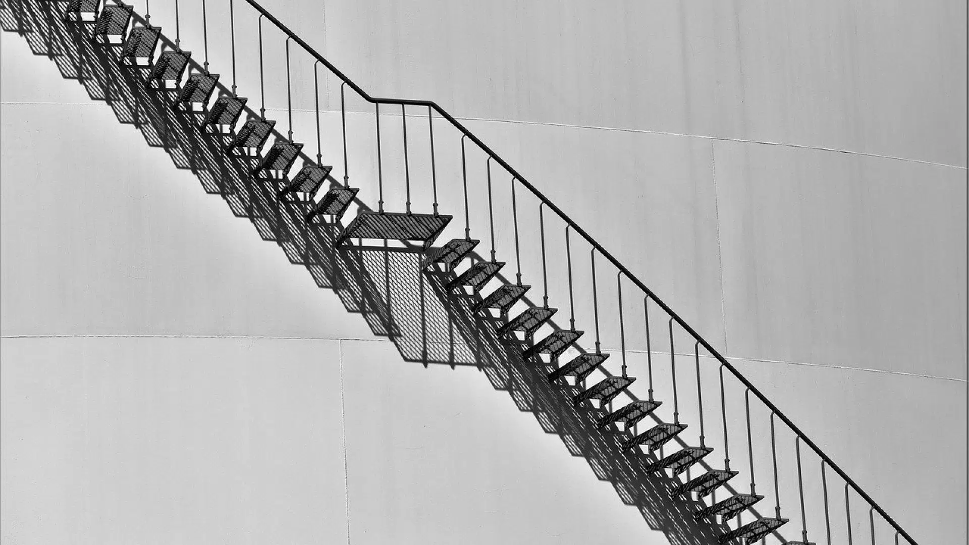 Vous aurez enfin des escaliers en métal et sur mesure !
